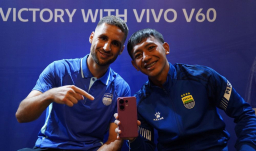 Beckham Putra & Luciano Guaycochea Tegaskan Komitmen Pangeran Biru di Tengah Tekanan Super League 2025/26