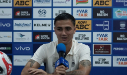 Debut Manis Eliano Reijnders, PERSIB Taklukkan Persebaya di GBLA