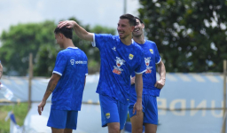 PERSIB Sambut Empat Amunisi Baru, Julio Cesar Optimistis Kekuatan Tim Kian Solid