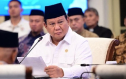 Prabowo Ajak Umat Islam Teladani Akhlak Nabi Muhammad dalam Peringatan Maulid