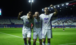 Bangkit di Negeri Gajah Putih, PERSIB Akhiri Puasa 30 Tahun di Bangkok