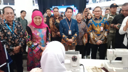 ITS dan Dispendik Jatim Ukir Rekor MURI: 1.600 Kelompok Usaha Siswa, Bukti Pendidikan Tak Hanya Soal Ijazah