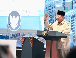 Prabowo Resmikan Pabrik Lotte Chemical Indonesia: Tekankan Pemerintahan Bersih dan Kepercayaan Investor