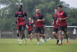 Arema Jadi Batu Uji Berikutnya, Mauricio Souza Siapkan Macan Kemayoran dengan Ketelitian Militer