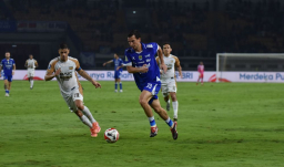 Thom Haye Puji Kekompakan Tim Usai PERSIB Tundukkan Dewa United