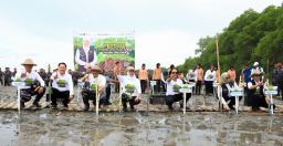 Khofifah: Festival Mangrove Bangkalan Bukti Gotong Royong Hijau Lintas Sektor