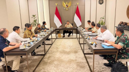 Prabowo Tunda Keberangkatan ke Australia Demi Rapat Khusus di Halim