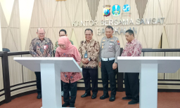 Khofifah Resmikan Gedung Baru Samsat Bangkalan, Dorong Layanan Publik Kian Mudah dan Modern