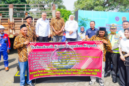 Khofifah Terima Apresiasi Menhub atas Komitmen Percepatan Zero ODOL di Jatim