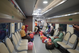 KAI Luncurkan Kereta Petani dan Pedagang, Dorong Nadi Ekonomi Lokal Banten Lewat Jalur Rel