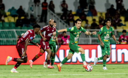 Persebaya Pulang dengan Satu Poin dari Markas PSM, Laga Sengit Berakhir Tanpa Pemenang
