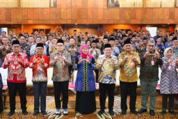 Khofifah Dorong Percepatan Sertifikasi Tanah Wakaf, Perkuat Kepastian Hukum Aset Umat