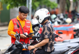 Pemkot Surabaya Perkuat Parkir Non-Tunai, Warga Diminta Tak Ragu Melapor Jukir Nakal