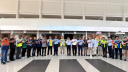 PT Angkasa Pura Indonesia Bandara Internasional Pattimura Ambon Resmi Menutup Posko Angkutan Udara Nataru 2026
