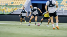 Persebaya Waspadai Amunisi Baru Bhayangkara, Tavares: Mereka Datang dengan Kekuatan Penuh ke GBT