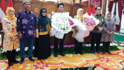 Setahun Khofifah–Emil: Kerja Tanpa Henti, Jawa Timur Terus Berbenah