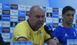 Hodak Kobarkan Asa PERSIB: GBLA Harus Jadi Neraka bagi Ratchaburi