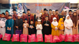 Ning Lia dan MANTRA Tebar Kepedulian di Bulan Ramadan, Puluhan Anak Yatim Terima Santunan di Surabaya