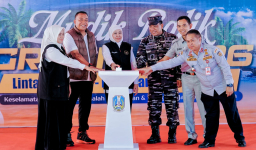 Pemprov Jatim Lepas Kapal Mudik Gratis ke Pulau Raas dan Sapudi, Khofifah: Warga Harus Pulang dengan Aman