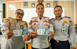 Pemkot Surabaya Perkuat Sistem Parkir Non-Tunai, Gandeng APH dan Peruri Sosialisasikan Voucher Parkir