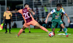 Persebaya Hadapi April Penuh Ujian, Tim Pelatih Fokus Jaga Stabilitas Fisik Pemain