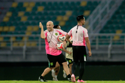 Derby Suramadu Jadi Momentum Kebangkitan, Persebaya Wajib Bangkit di GBT