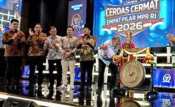 Semarakkan Nilai Kebangsaan, Ketua MPR RI Buka Lomba Cerdas Cermat 4 Pilar di Surabaya