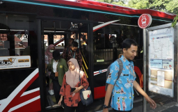 WFH-WFO ASN Surabaya Dievaluasi, Eri Cahyadi: Dorong Budaya Kerja Fleksibel dan Hemat Energi