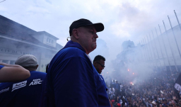 Persib Cetak Hat-trick Juara, Bojan Hodak Sebut Kerja Kolektif Jadi Kunci