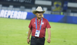 Hadapi PSM dan Persijap, Umuh Tegaskan PERSIB Wajib Sapu Bersih