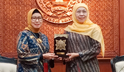 Sensus Ekonomi 2026 Dimulai Juni, Khofifah Ajak Warga Jatim Sukseskan Pendataan Nasional