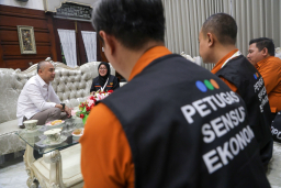 Eri Cahyadi Jadi Responden Sensus Ekonomi 2026, Ajak Warga Surabaya Dukung Pendataan BPS