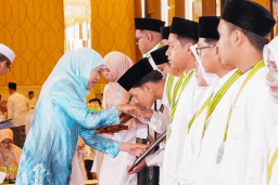 Khofifah: Generasi Qur’ani dan Literasi Kunci Daya Saing Bangsa