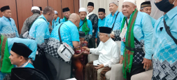 Kloter Terakhir Debarkasi Surabaya Tiba, KBIHU Amanatul Ummah Syukuri Seluruh Jamaah Pulang Lengkap