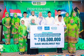Ketum Muslimat NU Khofifah Imbau Seluruh Jajaran Muslimat NU Baca Qunut Nazilah bagi Warga Palestina