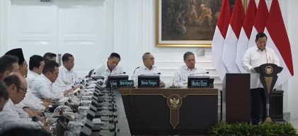 Presiden Prabowo Apresiasi Kinerja Kabinet Merah Putih dalam Sidang Kabinet Perdana 2025