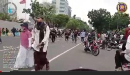 Demo Omnibus Law di Monas Rusuh, Polisi Tembakkan Gas Airmata