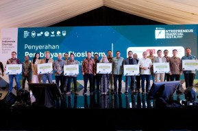 Menparekraf Bahas Peluang Ekonomi Digital Indonesia di ISES 2023 Solo