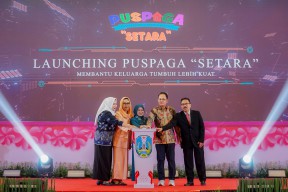 Perempuan Berdaya, Menuju Indonesia Emas: Pj. Gubernur Jatim Resmikan Program Puspaga Setara