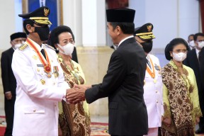 Presiden: Kendalikan Harga Pangan dan Inflasi