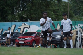Ricky Cawor Optimistis Tatap Laga PSS Sleman Kontra PSBS Biak