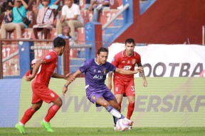 Persik Kediri Evaluasi Performa di Liga 1 2024/25, Ezra Walian Jadi Sorotan