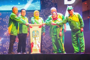 Gubernur Khofifah Optimis Olahraga Rekreasi Jadi Penguat Kearifan Lokal Bumi Majapahit