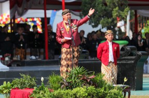 Upacara Hari Jadi Provinsi Jateng, Ganjar Beberkan Pelurusan Sejarah Provinsi