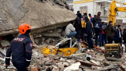 Warga Buru Selatan Rasakan Guncangan Gempa Beberapa Detik
