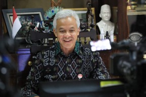 Ganjar : Penggunaan Produk Dalam Negeri di Jawa Tengah Capai 98,26 %
