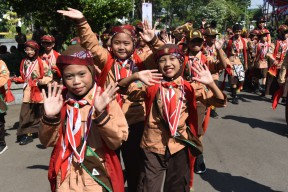 Peringati HUT Pramuka, Wali Kota Eri Ajak Anggota Amalkan Tri Satya dan Dasa Darma