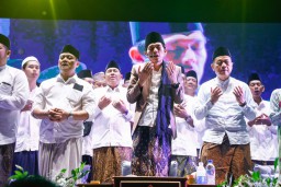 Gus Iqdam dan Gubernur Ahmad Luthfi: Potret Kedekatan Ulama dan Pemimpin yang Membumi