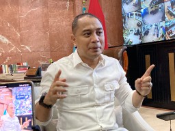 Wali Kota Eri Cahyadi Ajak Warga Surabaya Bersama-sama Berantas Pungli