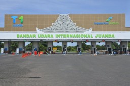 Bandara Juanda Alihkan Penerbangan Domistik ke Terminal I